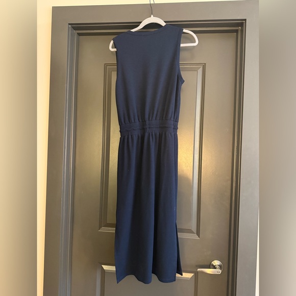 EVEREVE Kiara Active Midi Dress - Picture 4 of 5